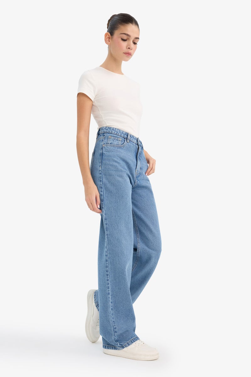 ديفاكتو بنطلون جينز وايد ليج برجل عادية وخصر عالي - Image 1